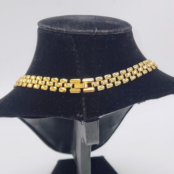 Vintage Gold Plated Tone Panther Link Choker Necklace. - Picture 7 of 11